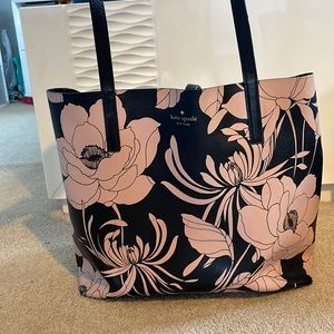 Kate Spade reversible tote